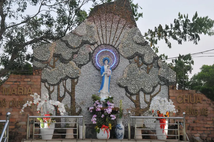 церковь «La San Mai Thon»