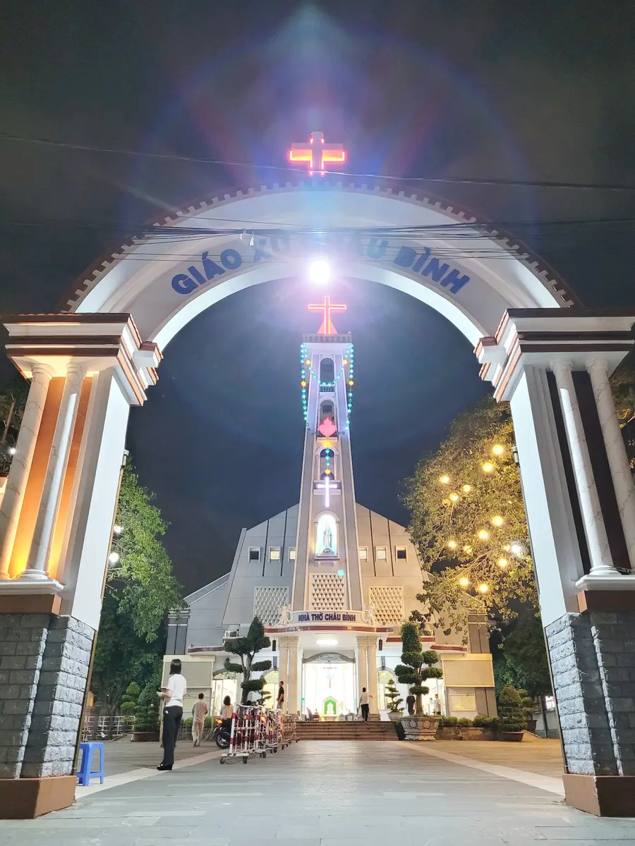 церковь «Chau Binh»