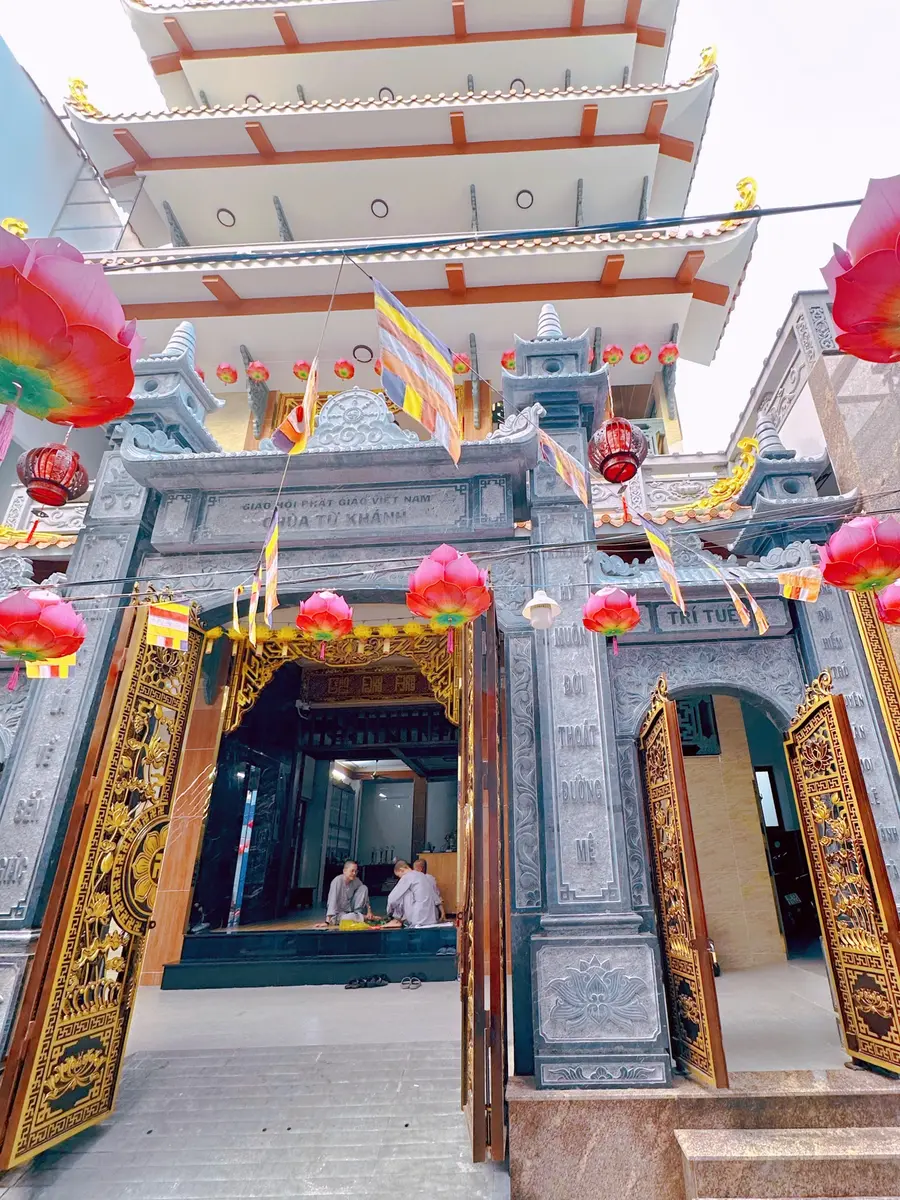 пагода «Tu Khanh»