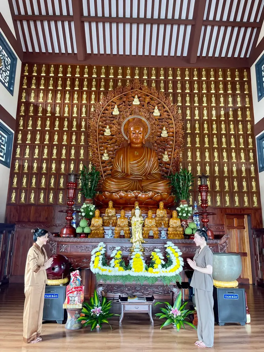 храм «Linh Son»