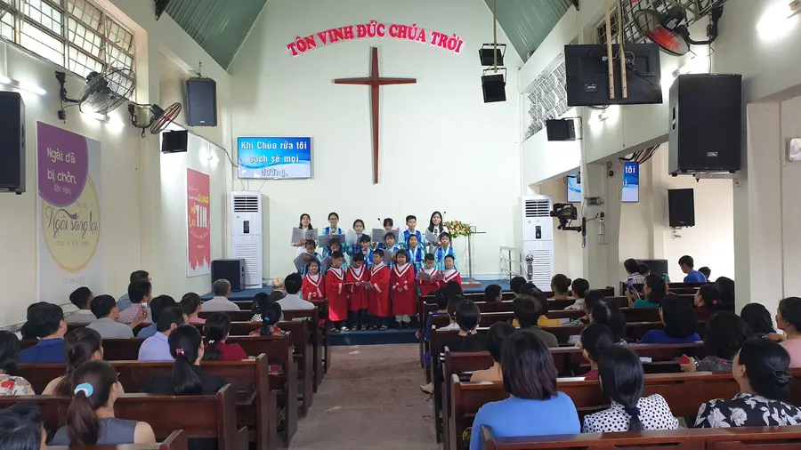 церковь «Christian Fellowship»