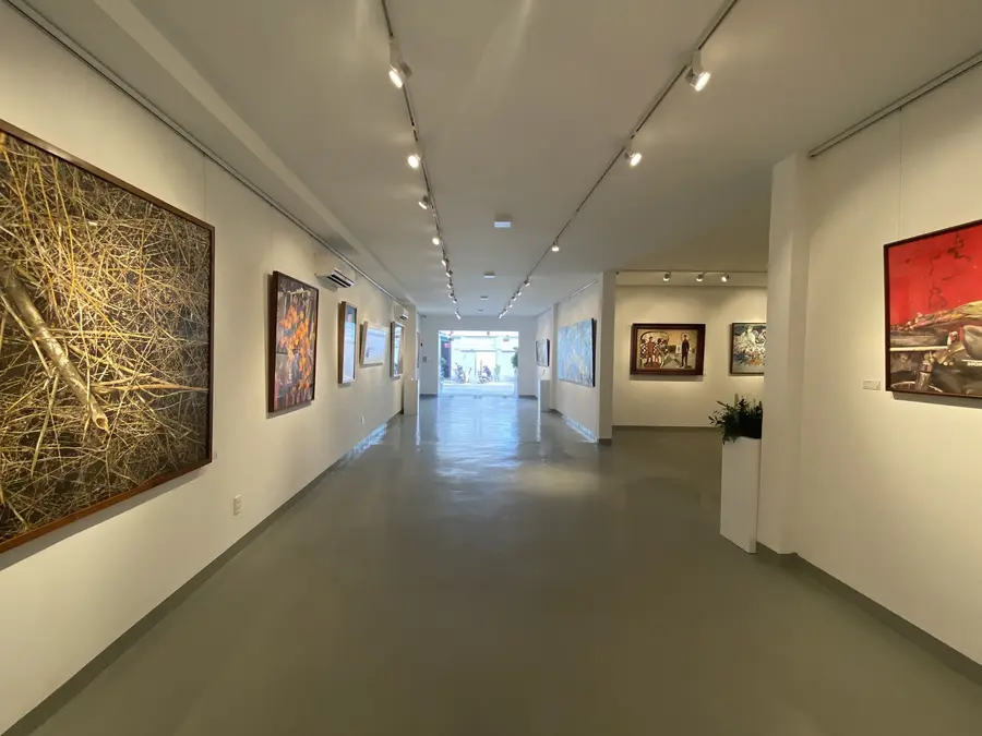 галерея «J Art Space»