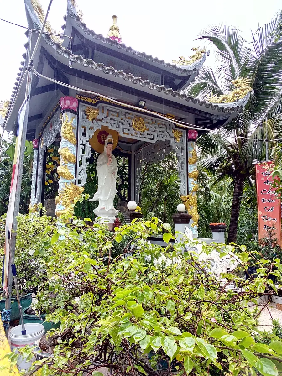 храм «Long Thanh»