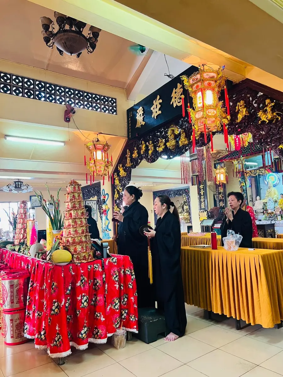 храм «Linh Phuoc»