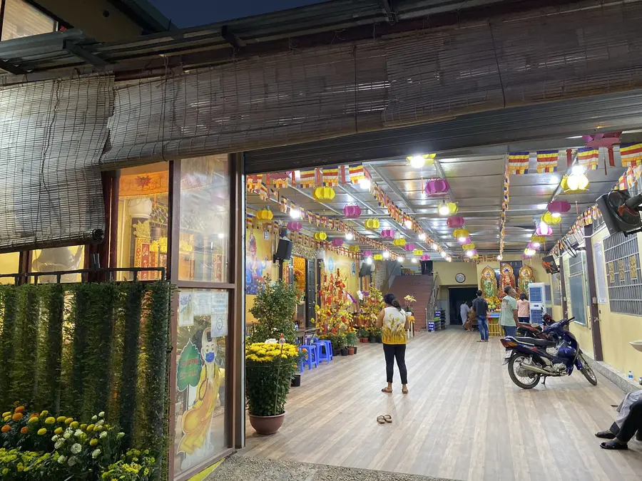 храм «Dinh Huong»