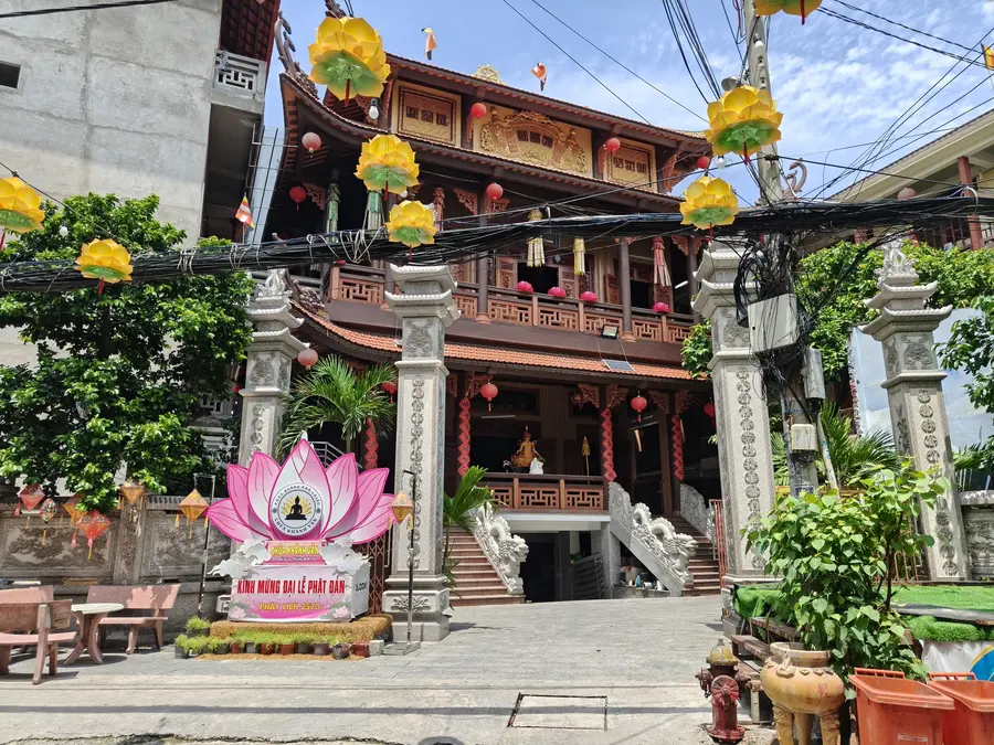храм «Khanh Van»