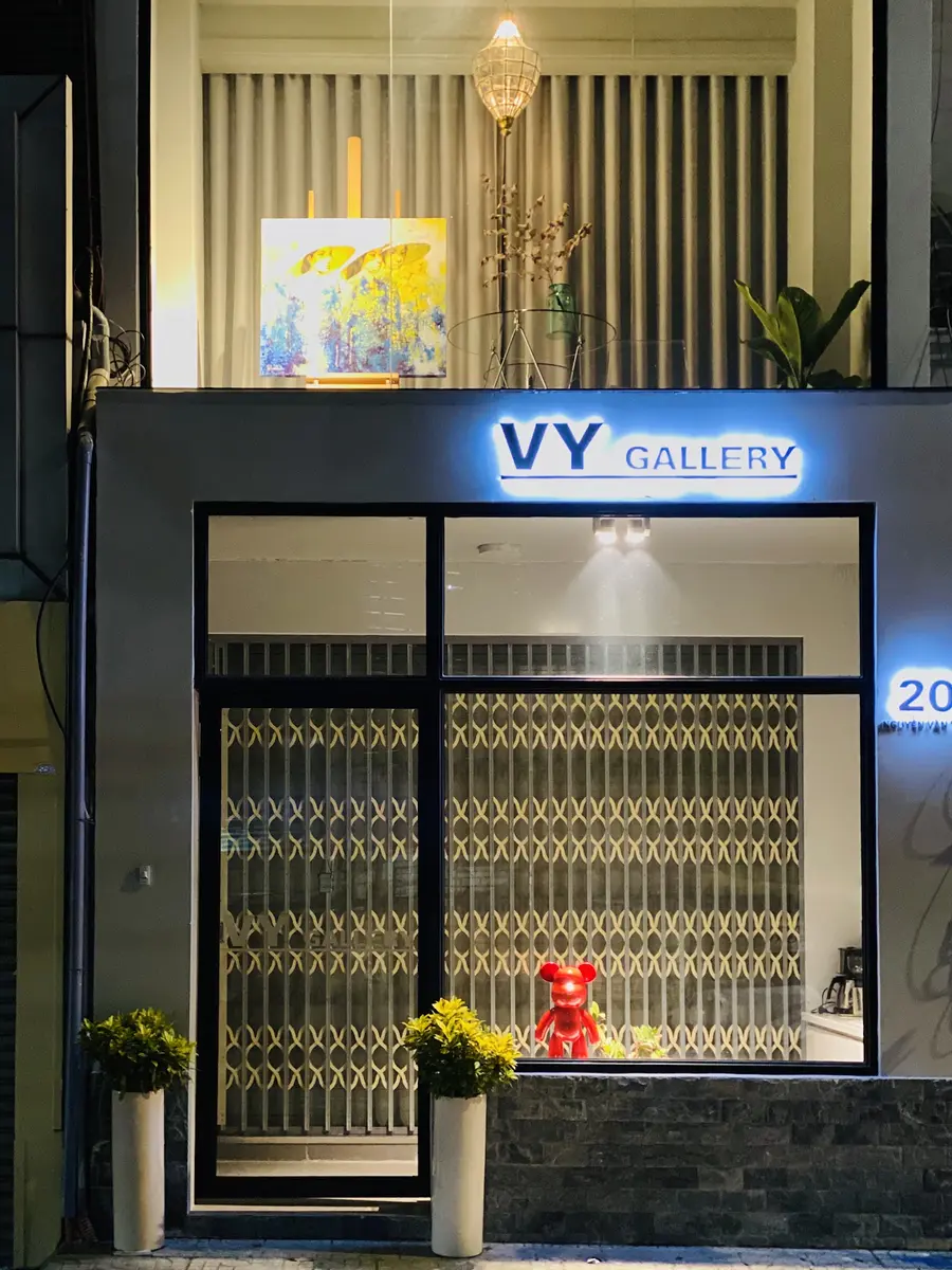 галерея «Vy»