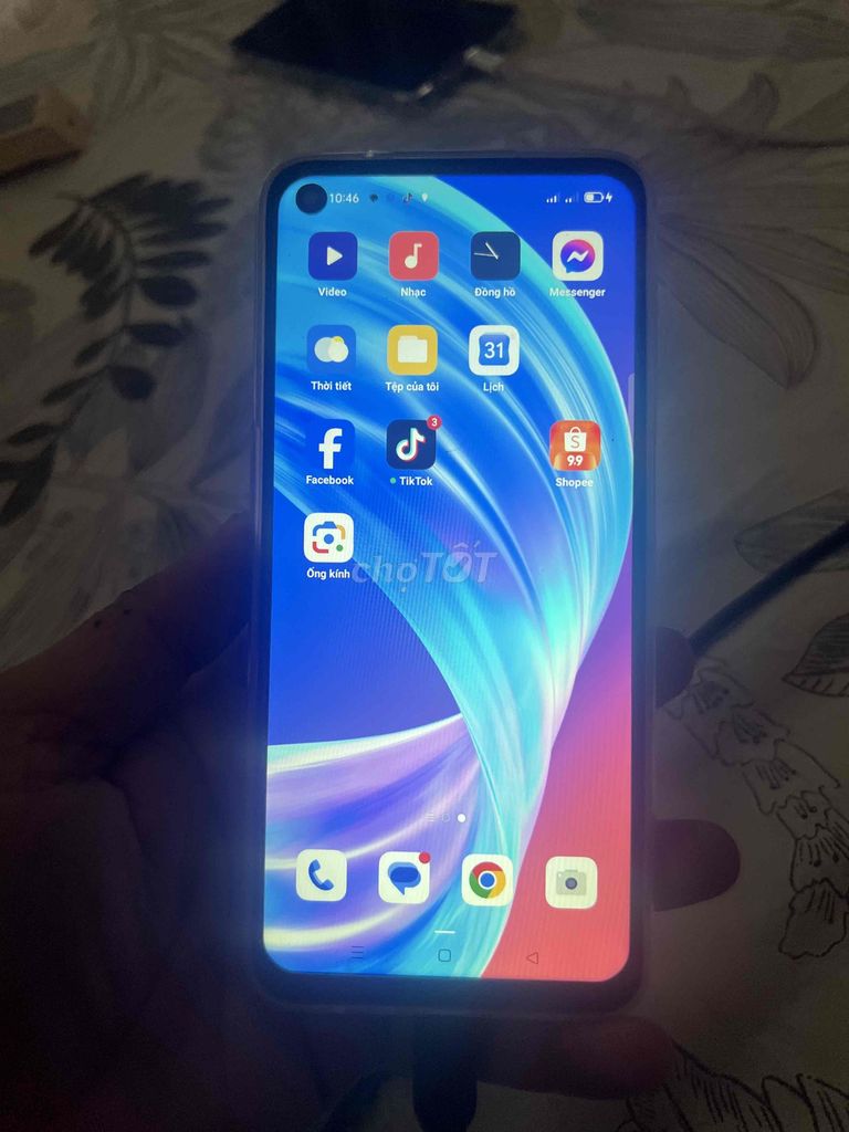 Фото 2: Oppo A73 8GB/256GB сине-розовый, как новый