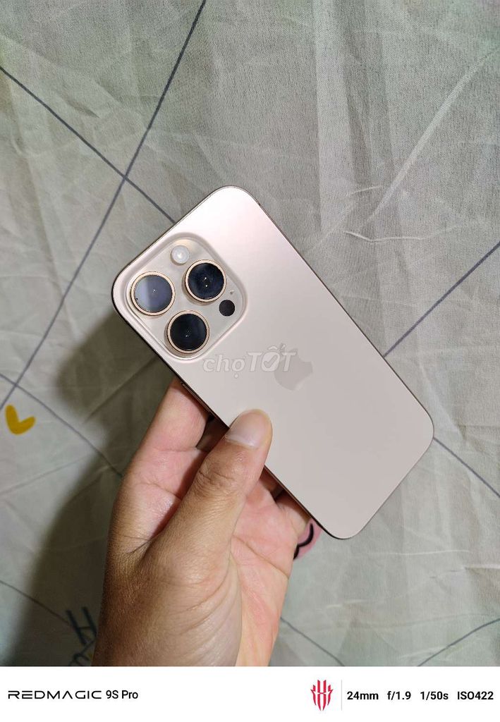 Apple iPhone 16 Pro 128GB заблокирован, уже ide 2 sim