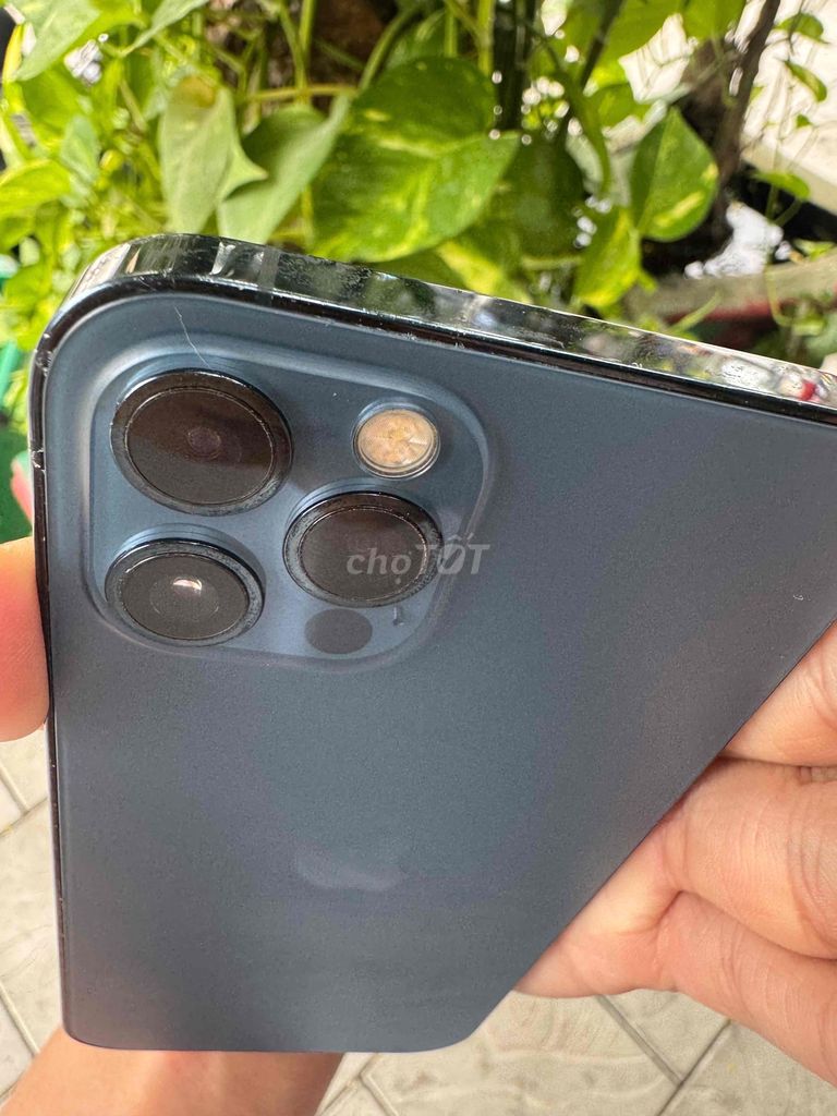 Фото 3: Apple iPhone 12 Pro 256GB синий