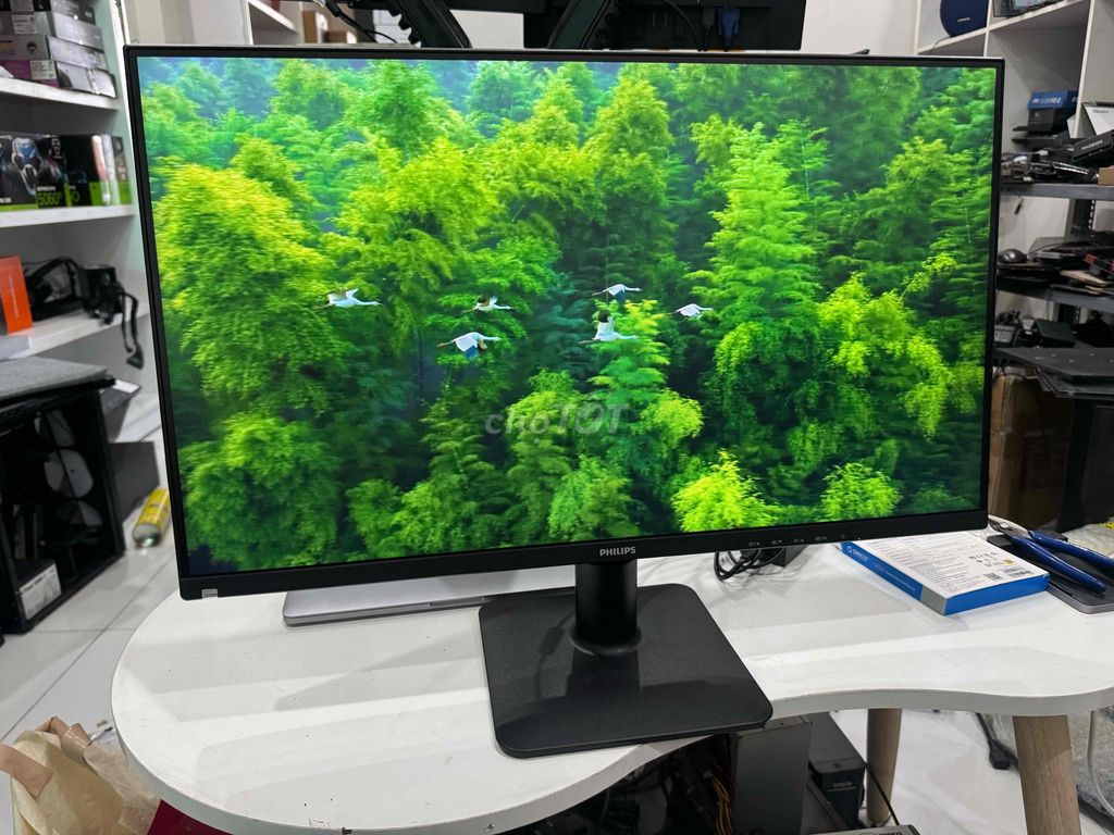 Монитор Philips 27 дюймов IPS 120Hz BH 2028 дешево