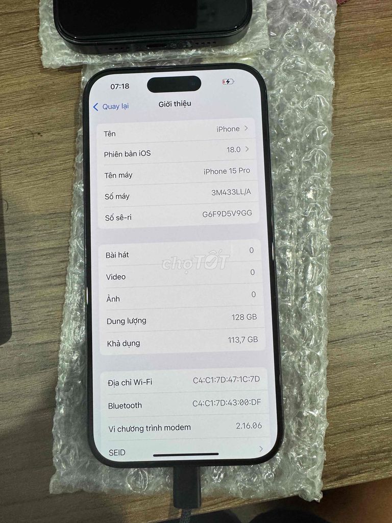 Фото 2: Apple iPhone 15 Pro 128GB синий как новый