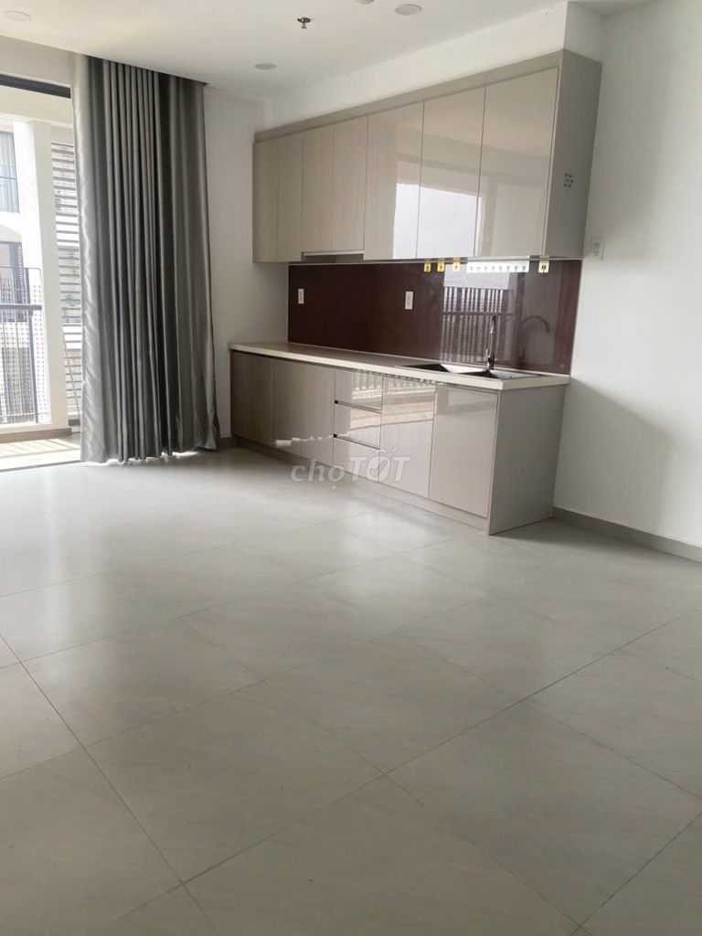 Фото 2: Сдается квартира 95 м² (3 спальни + 3 санузла) Лонгчыонг, Тхудык. Можно заселяться сразу.