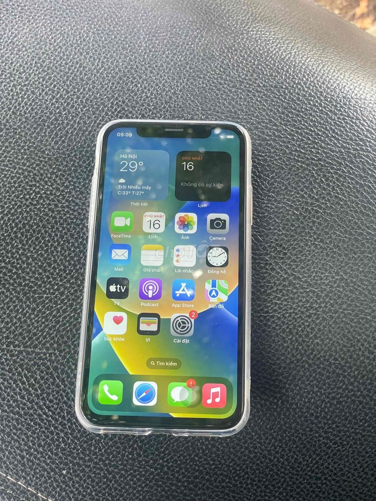 Apple iPhone X 64GB Б/У