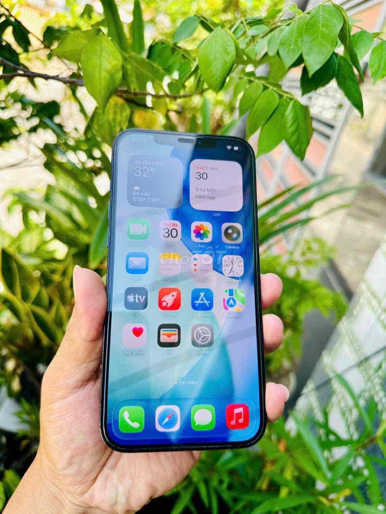 Apple iPhone 12 Pro Max 256GB синий, отличное состояние, доступная цена