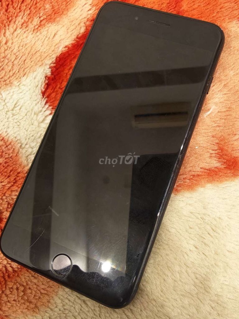 Фото 3: Apple iPhone 7 Plus 32GB Черный