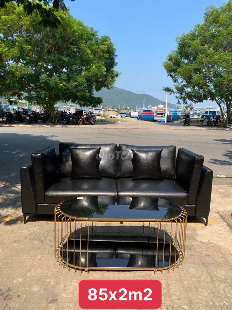 Thanh lý sofa trang trí trong nhà