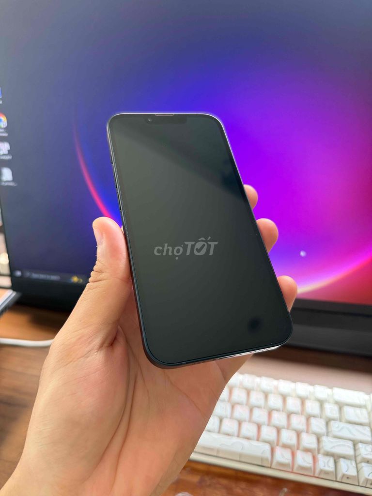 Apple iPhone 13 128GB Đen 73%
