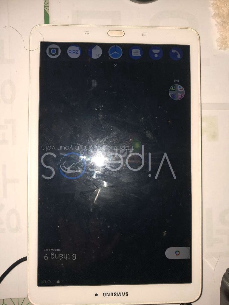 Фото 2: Samsung Galaxy Tab S белого цвета