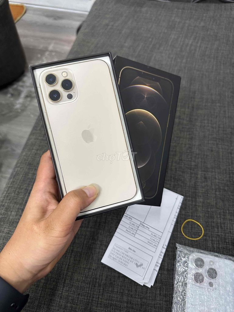 Apple iPhone 12 Pro Max 256GB Золотой