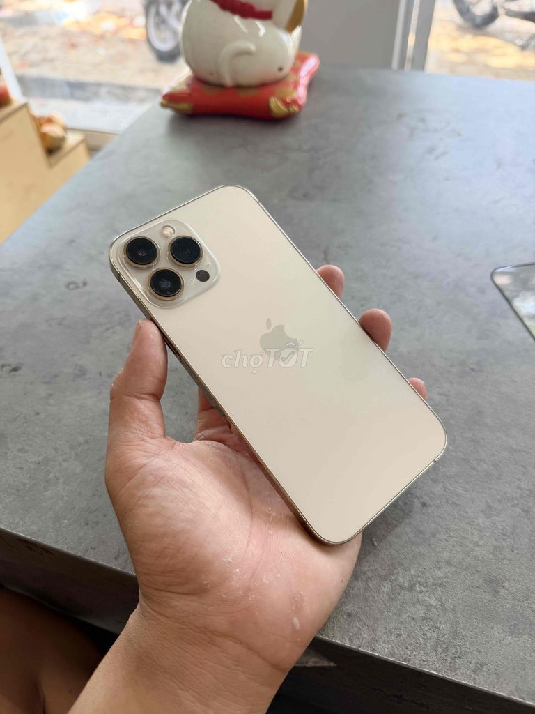 Apple iPhone 13 Pro Max 128GB Золотой