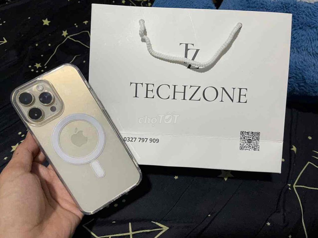 Apple iPhone 14 Pro Max 128GB золотой, заменен аккумулятор