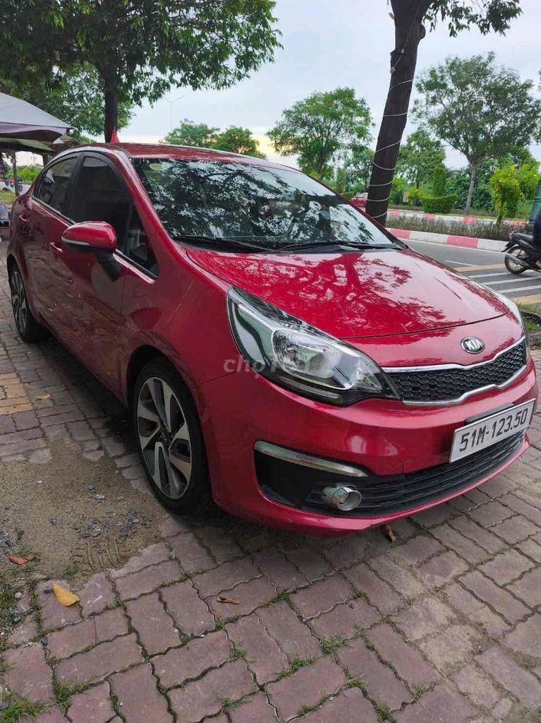 Фото 3: KIA RIO 2015 Автомат Красный