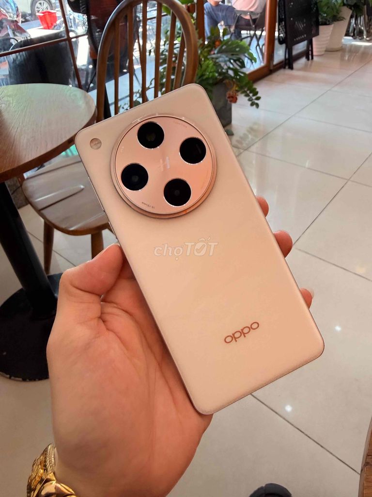 Oppo Find X8 Pro 12 ГБ 256 ГБ Золотой