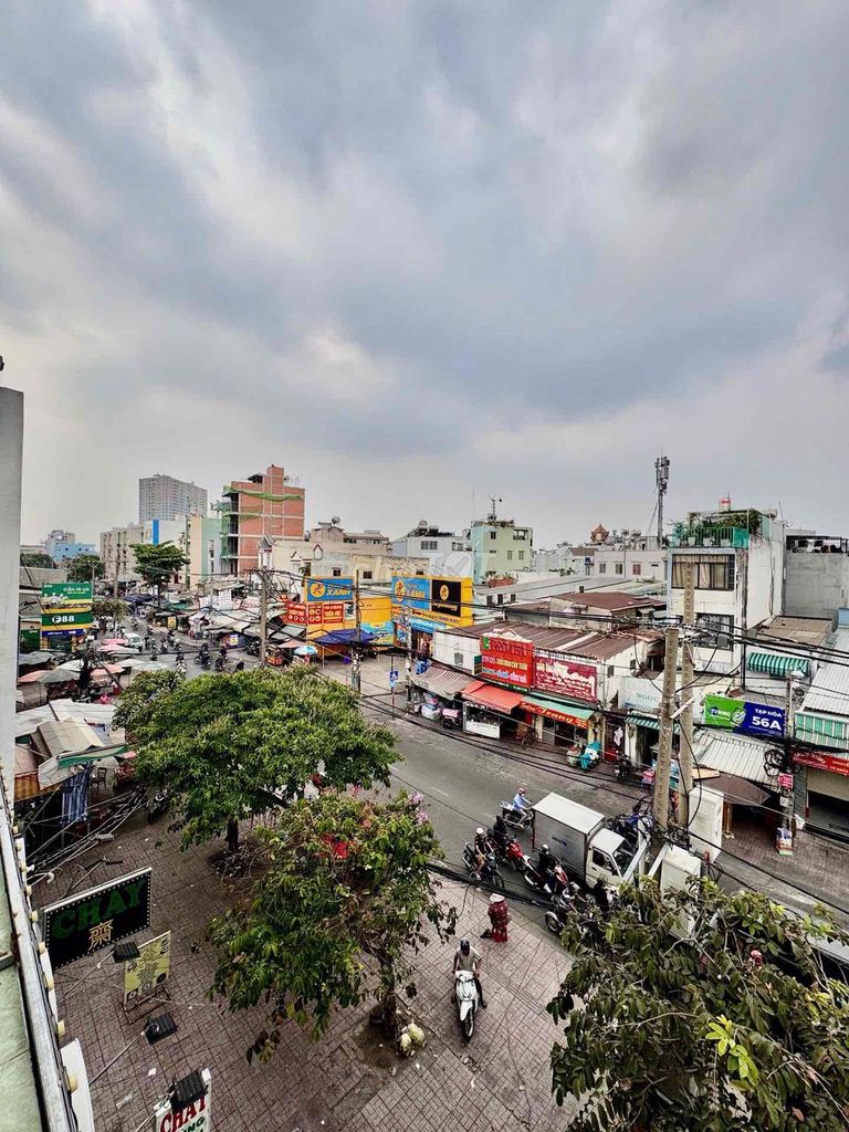 Фото 3: ВИТРИНА ДЛЯ БИЗНЕСА TÂN HOÀ ĐÔNG, РАЙОН 6 — БЕЗ ОГРАНИЧЕНИЙ