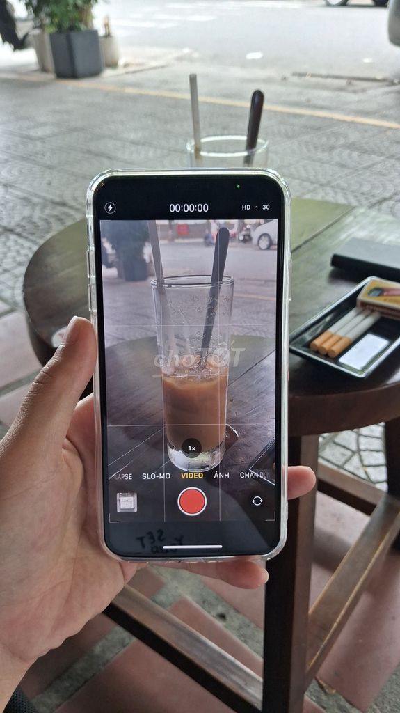 Фото 2: Apple iPhone XS 256GB Vàng Like New