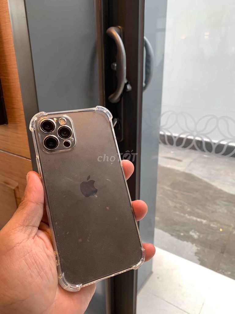 Фото 3: Apple iPhone 12 Pro Серый