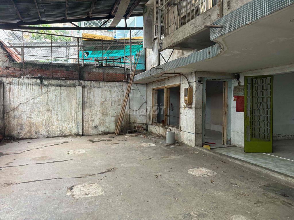 Фото 3: Сырое коммерческое помещение HXT в японском квартале, под любой бизнес