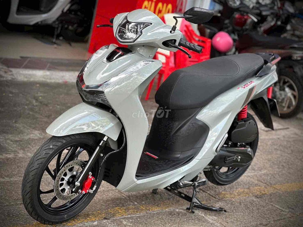 Фото 2: Velia 50cc 2025 Lướt Không Cần Bằng Lái