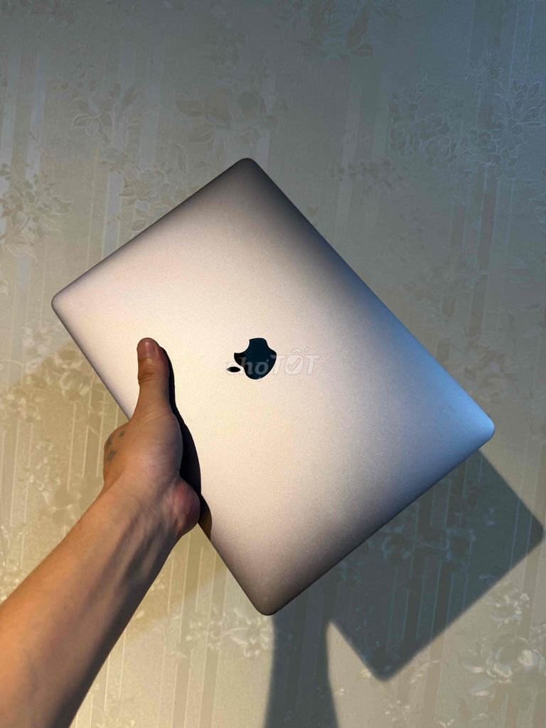 Фото 3: MacBook Pro 2017 i5 13 inch 8GB/128GB