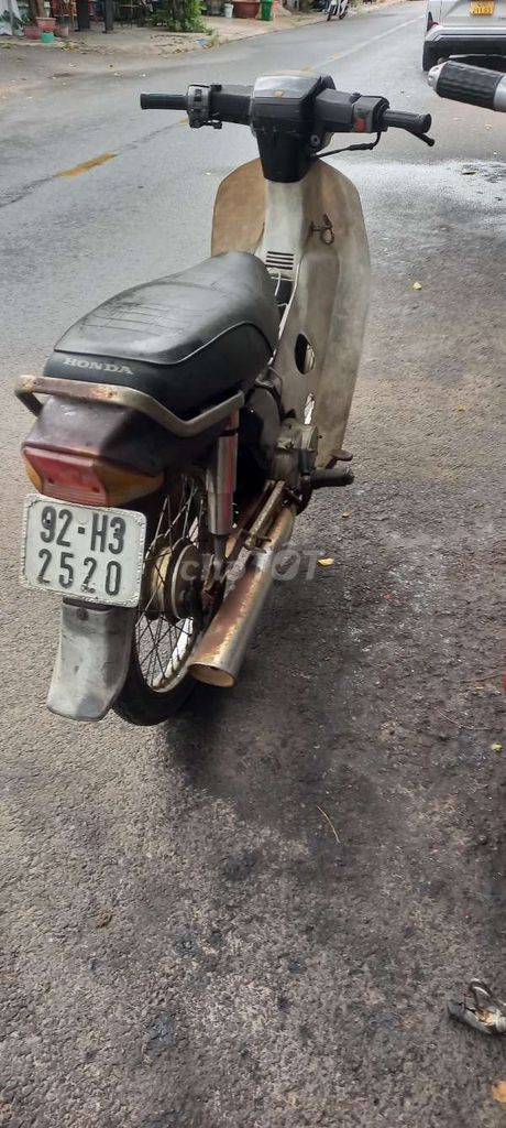 Фото 2: Honda Dream Nâu