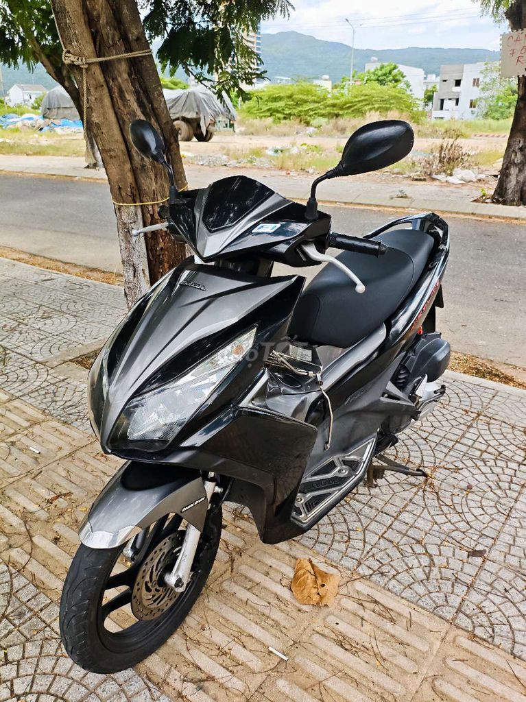 Honda Air Blade 2013, двигатель в заводском состоянии, работает плавно, все функции в наличии