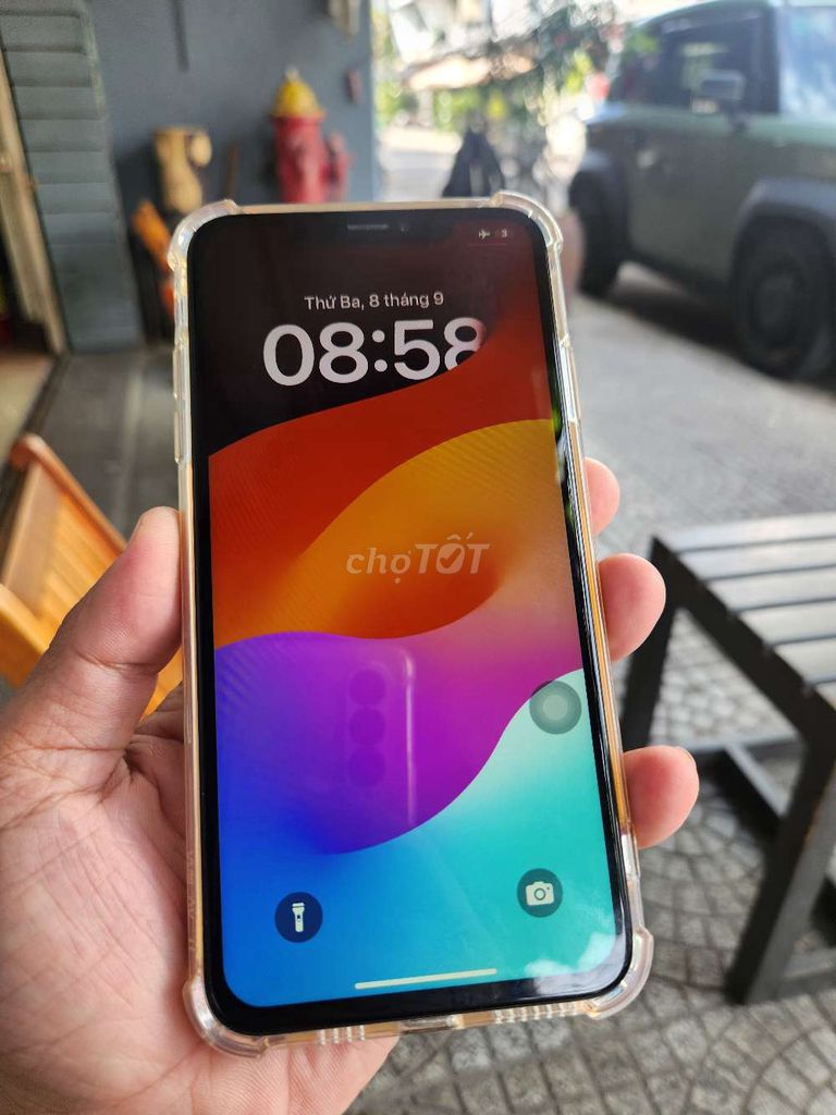 Фото 3: Apple iPhone XS Max Золотой