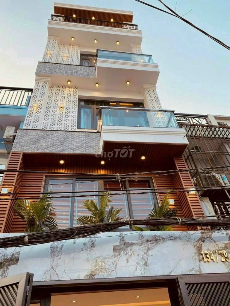 ДОМ 134/29 THANH THAI, Р-Н 10 [4м x 20м, 3 этажа]