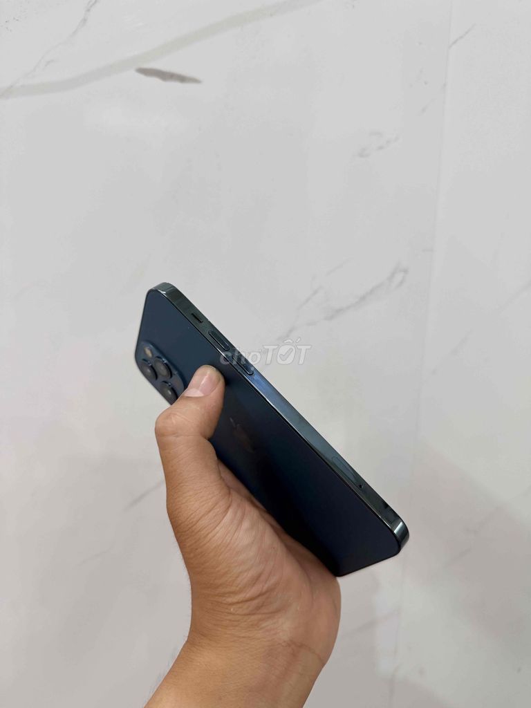 Фото 3: Apple iPhone 12 Pro 256GB Синий Новый 100%