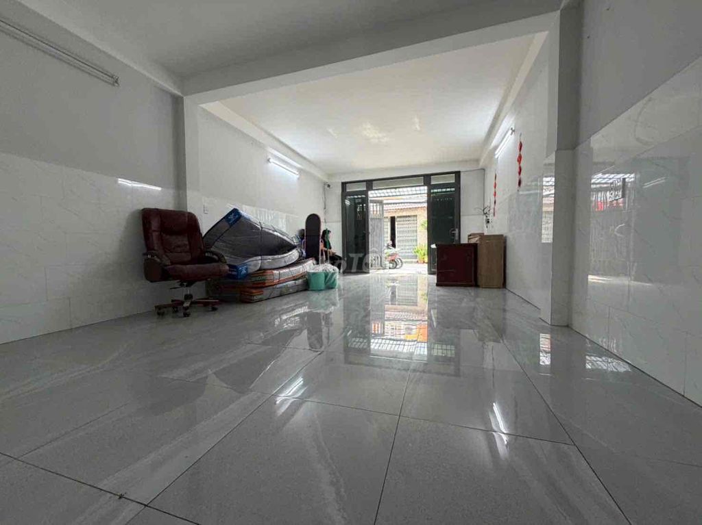 Фото 3: Сдается дом THOẠI NGỌC HẦU, переулок 7 м [4,5 м x 18 м], 1 этаж, 2 спальни, 2 санузла