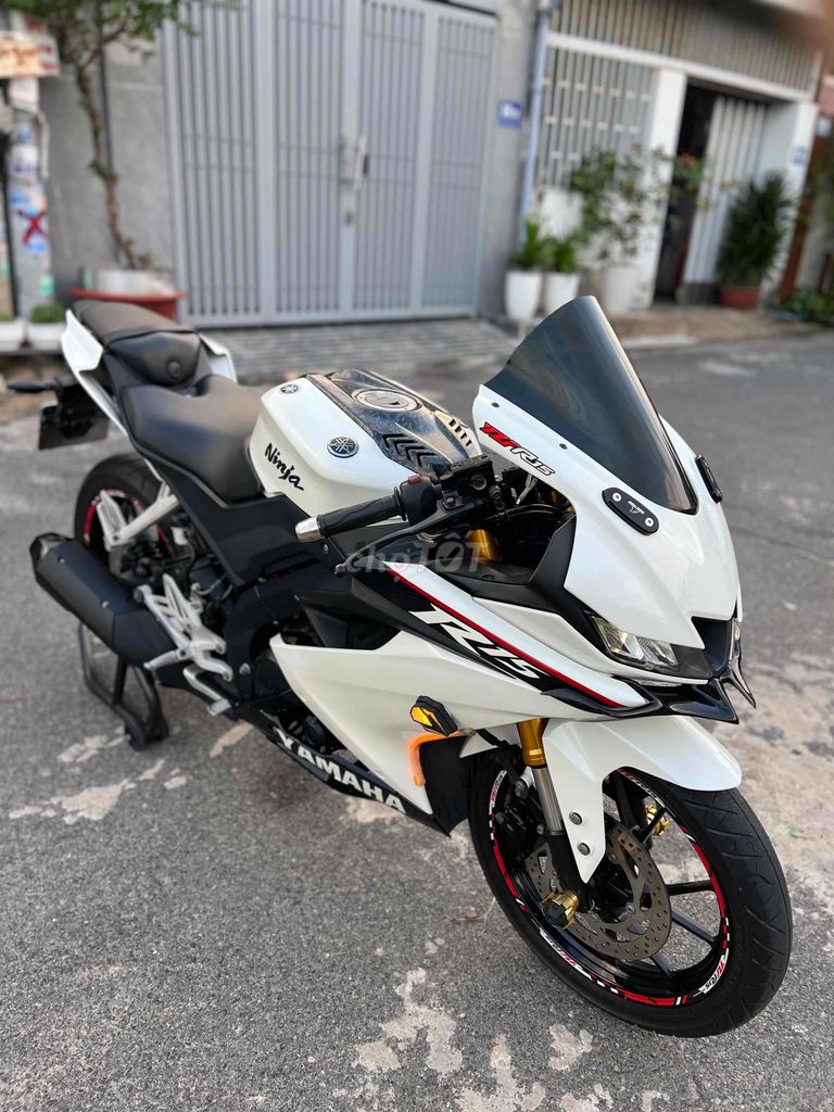 Yamaha R15 V3 2021 Trắng