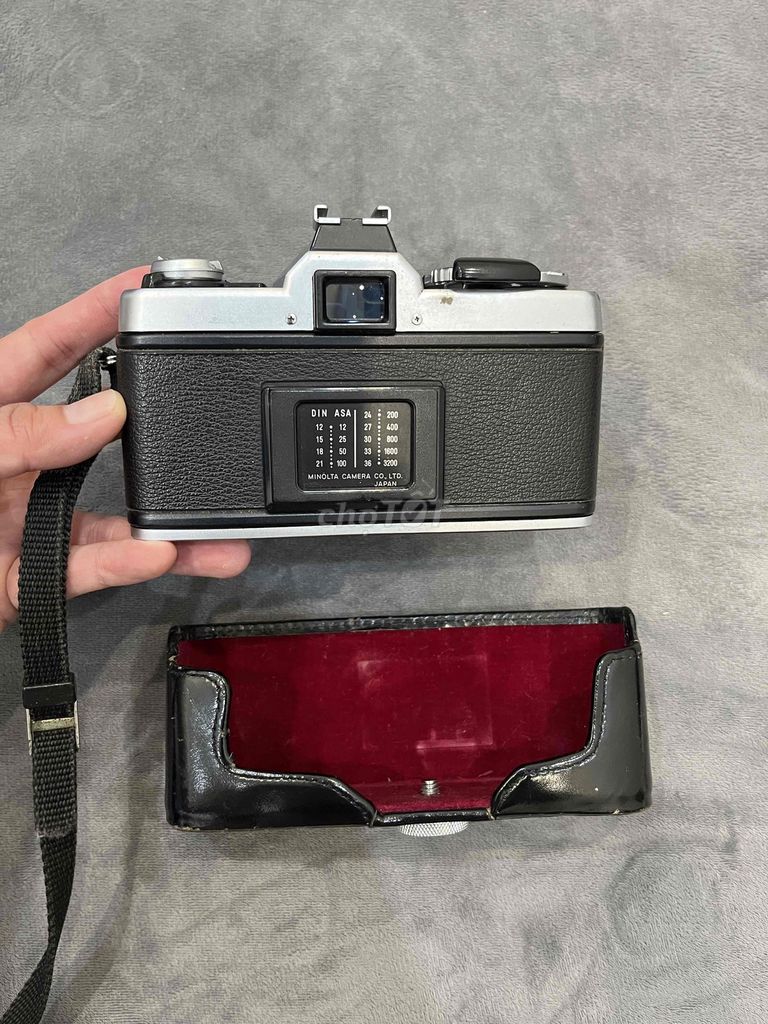 Фото 3: Máy ảnh film Minolta XG-E Bạc, Đen