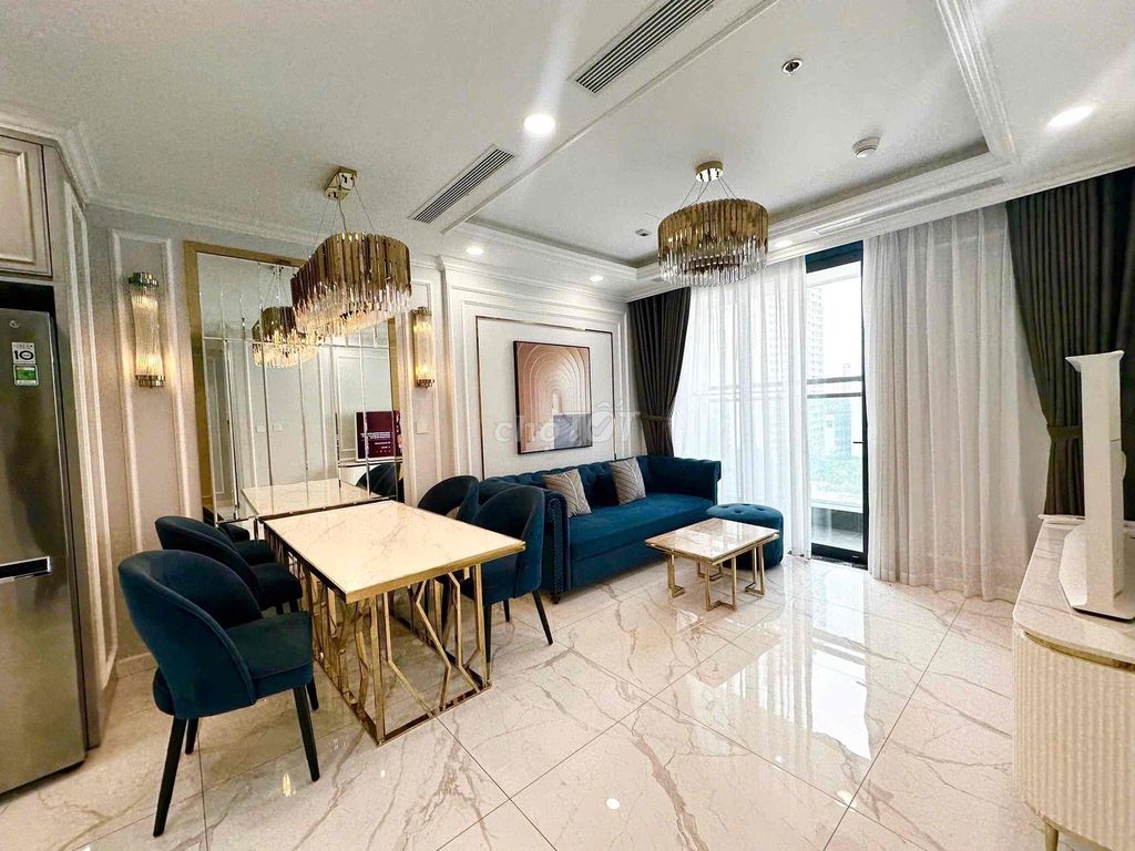 Сдается SUNSHINE SKY CITY 2 спальни, полностью меблирована, красивая, 17 млн донгов/месяц