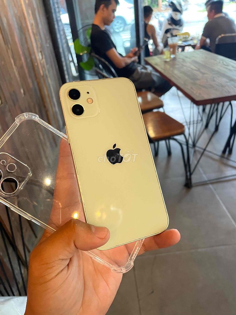Фото 3: Apple iPhone 12 Вонг