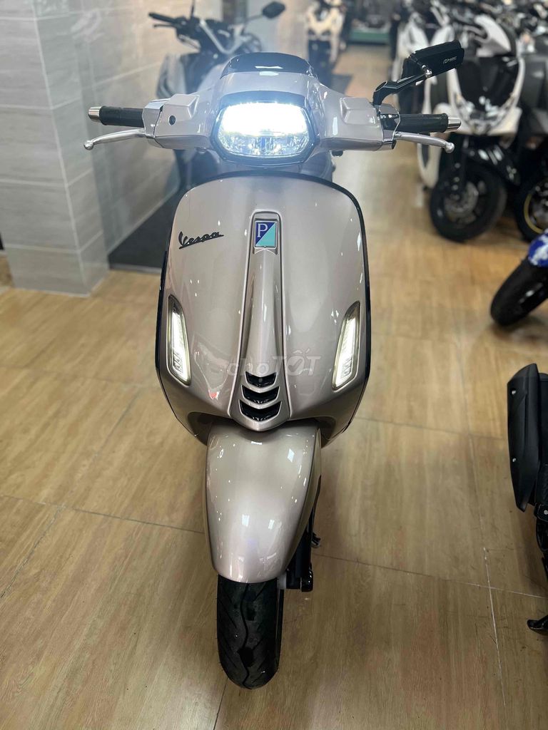 Фото 3: Vespa Sprint 150 ABS ❇️Đồng Moto Đà Lạt❇️
