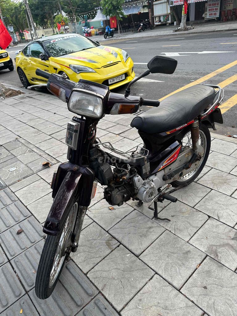 Honda Dream Hàn Quốc