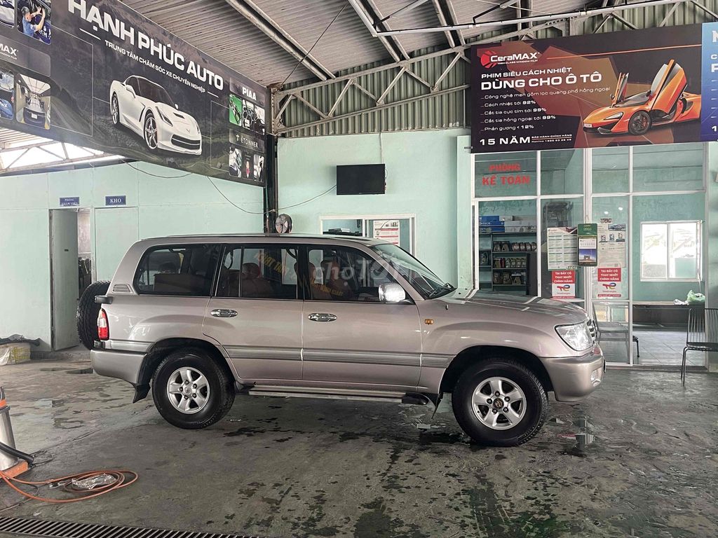Toyota Land Cruiser 8 мест Бензин Механика Япония