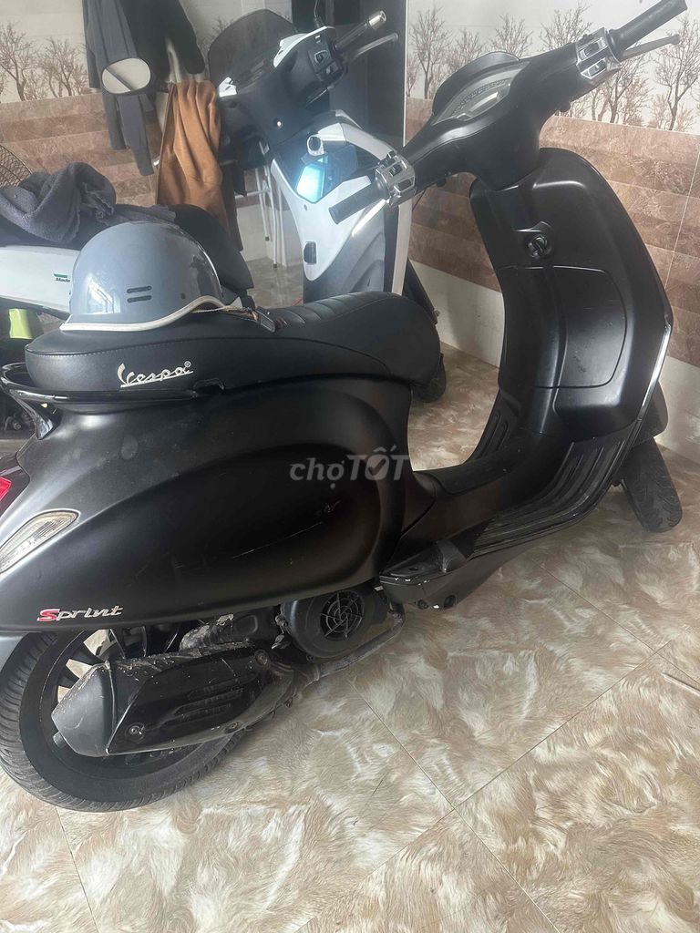 Piaggio Vespa Sprint черный