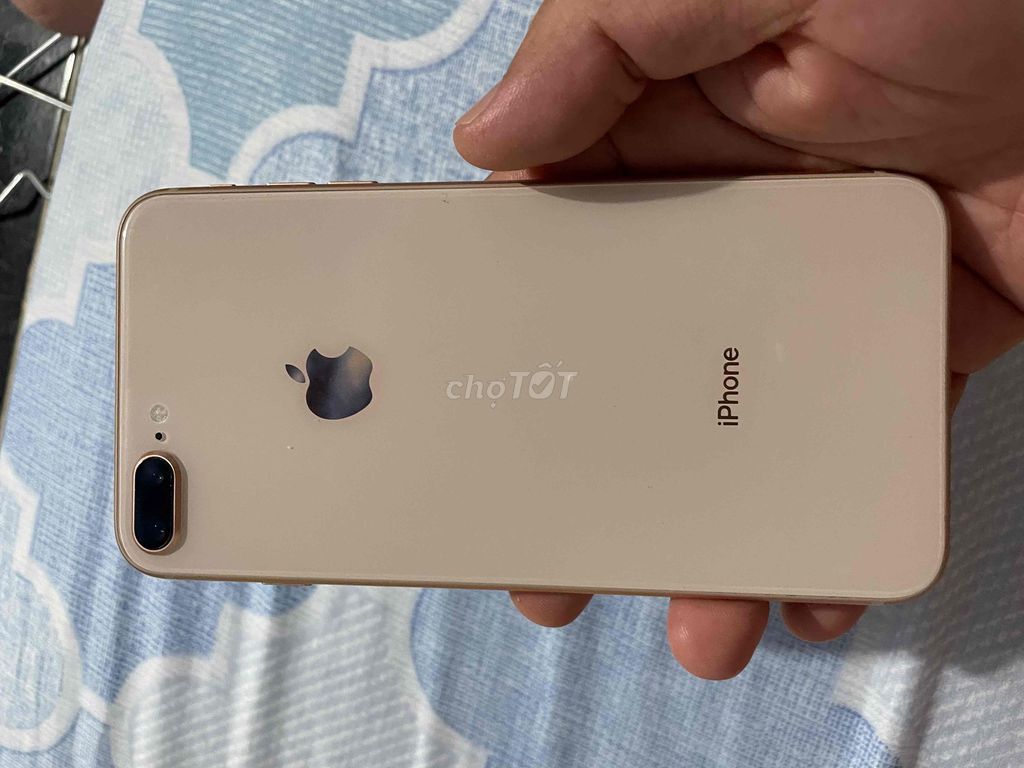 Apple iPhone 8 Plus 64GB Золотой