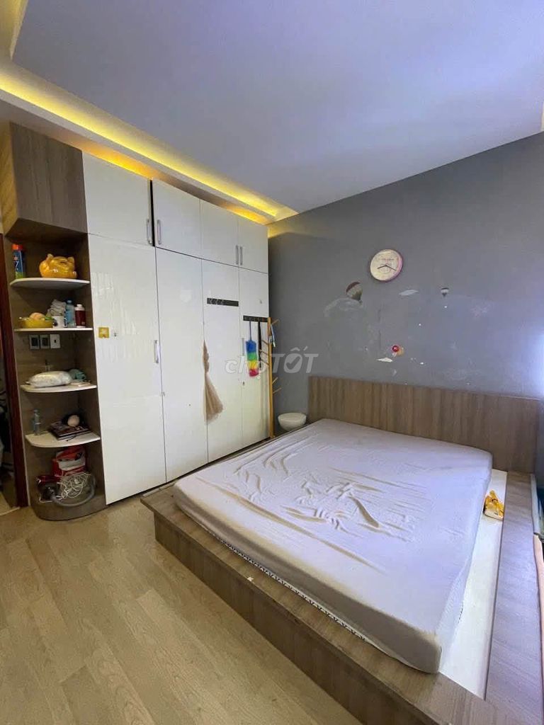Фото 3: ПЕРЕУЛОК 8м, ПРОХОДНОЙ К GÒ DẦU_TÂN HƯƠNG, 4x25м, 6м двор, БЕТОН 3 этажа 4 спальни_4 санузла